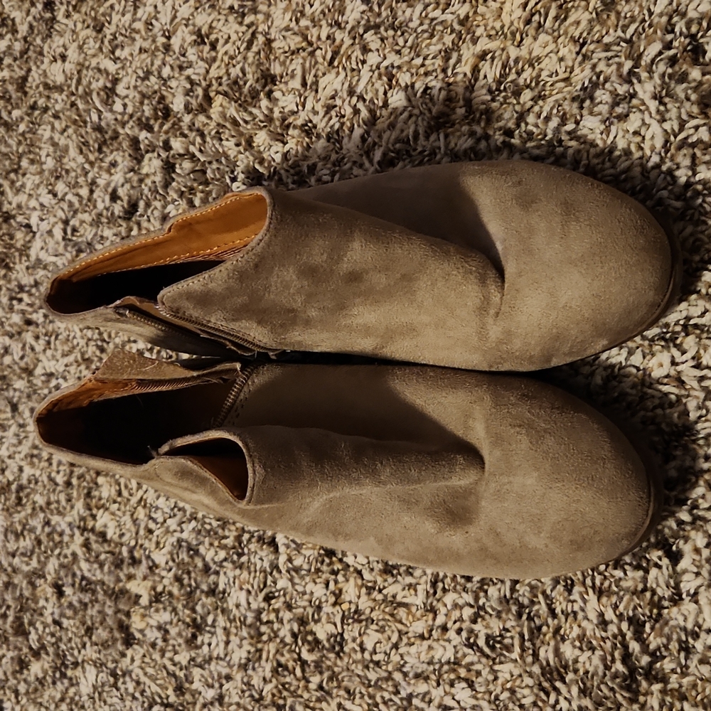 Women ankle boots